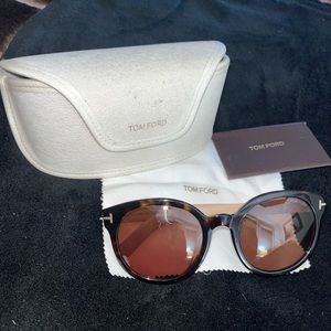 Authentic Tom Ford sunglasses with original dust cloth and case.